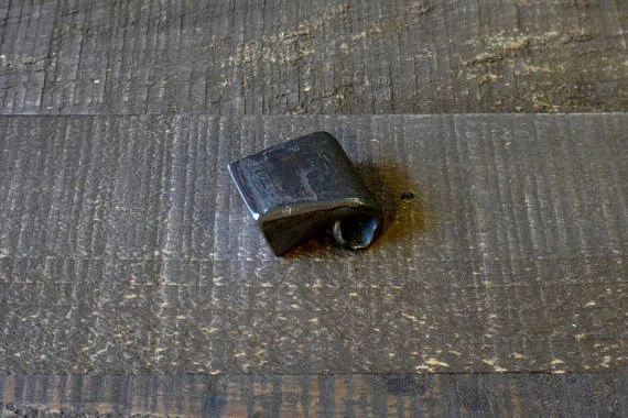 Caprichoso tirador de gabinete forjado a mano, tirador de tocador boho, perilla de tirador de muebles de hierro Foto 2 de 4