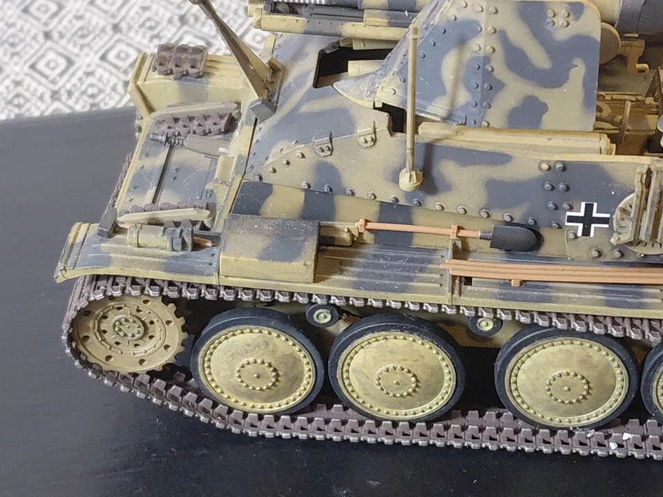 21st Century Toys #99412 Marder III Sd.Kfz. Destructor de tanques alemán 139 de la Segunda Guerra Mundial Foto 2 de 4