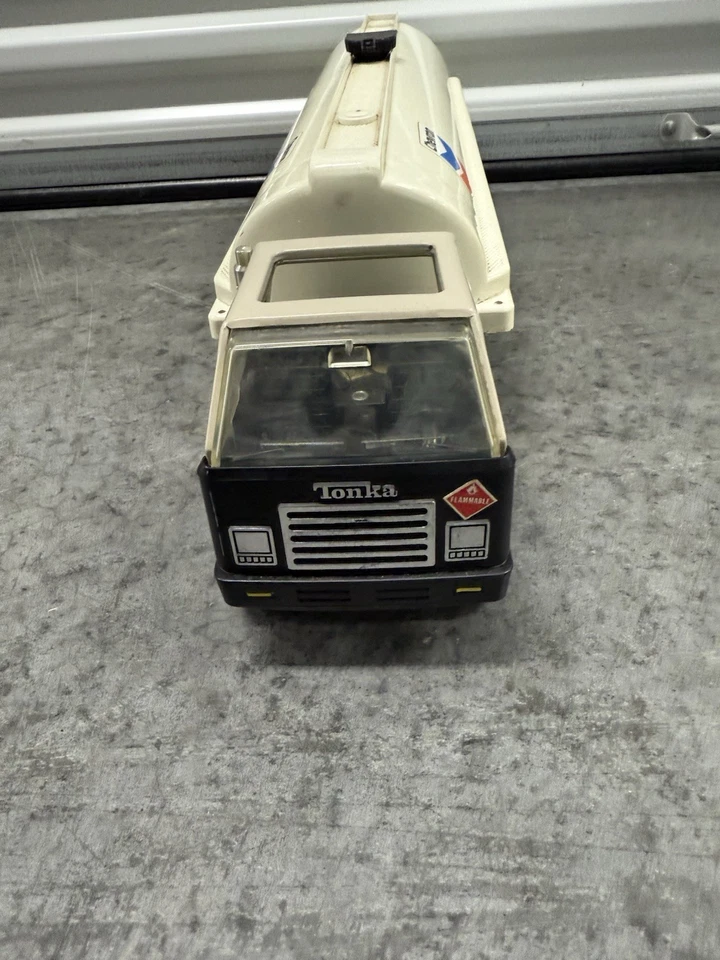 Semi caminhão e reboque Tonka Chevron 1978 - Imagem 2 de 4