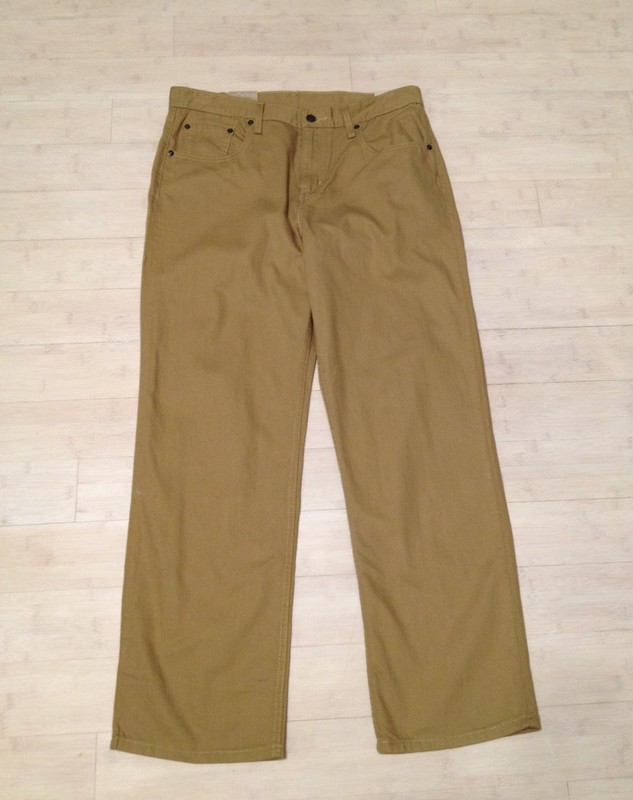 Levi’s Low Pro Mid Rise Lightweight Straight Legs Jeans - 31x30 (Measures 34x29)