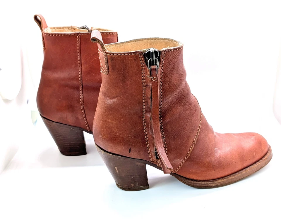 Botas de cuero pistola Acne Studios en coñac talla EU 36 (US 7) Foto 2 de 4