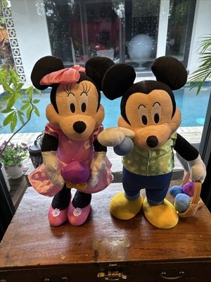 Disney Mickey and Minnie Mouse Easter Porch Door Greeters 24  Easter Eggs