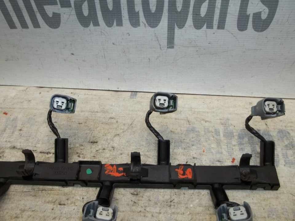 04-09 Arnés de cableado inyector de combustible Cadillac CTS STS SRX 2,8 L 3,6 L 12584312 Foto 3 de 4