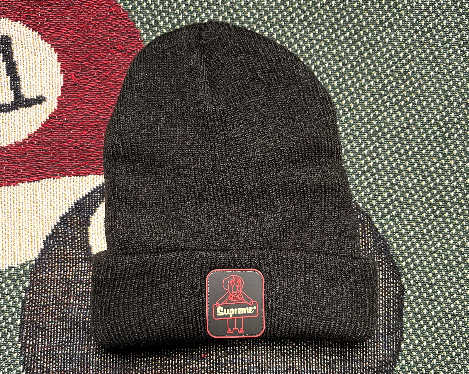 Bonnet noir Supreme RefrigiWear neuf