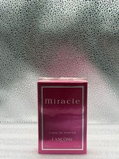 Miracle by Lancome Women L'eau De Parfum 1.7 FL OZ / 50 Natural Spray New In Box