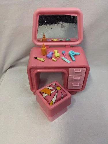 1977 Mattel Barbie Pink Dream Collection Doll Furniture Vanity Set