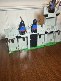 Lego Castle Black Falcons 6062 Battering Ram 100% Complete