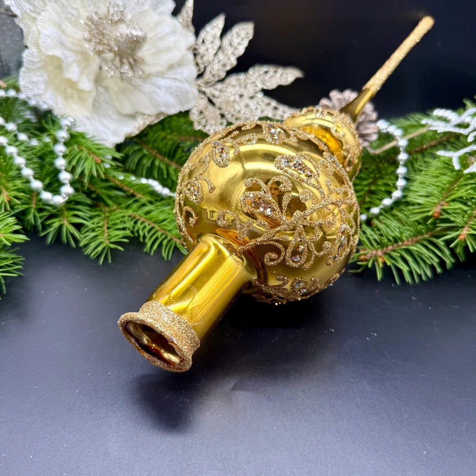 Elegant Gold Christmas Tree Topper - Hand Blown Glass Ornament – Luxury Décor - Image 2 of 4