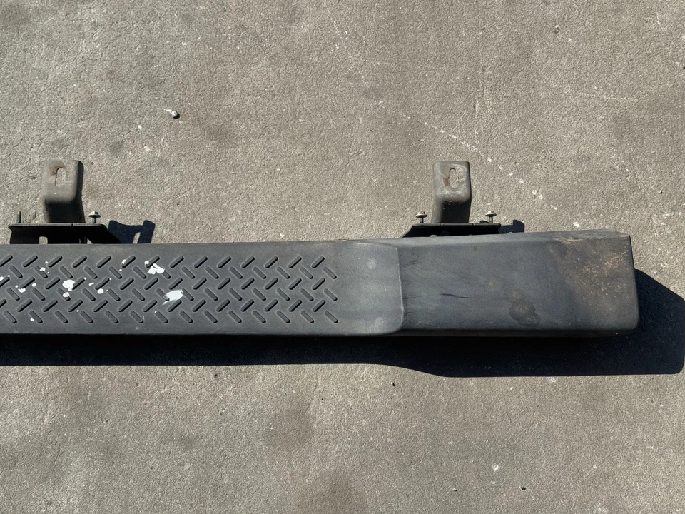 2007-Jeep Wrangler JK Unlimited Left Side Step Running Board 55397415AA - Image 4 of 4