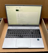 Medion  5RCAUJA - i5-1035G1 Laptop - 8GB RAM 256GB SSD - 15.6" - Grade B++