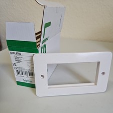 box of 5 x Schneider Lisse White Moulded Euro Plate 4 Module 2 Gang GGBL8080
