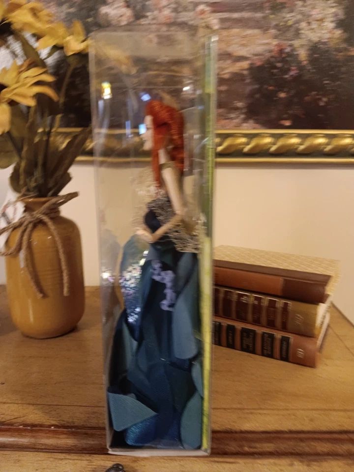 Muñeca Disney Barbie Signature A Wrinkle In Time 12" Mrs Whatsit 2017 Mattel nueva en caja Foto 4 de 4