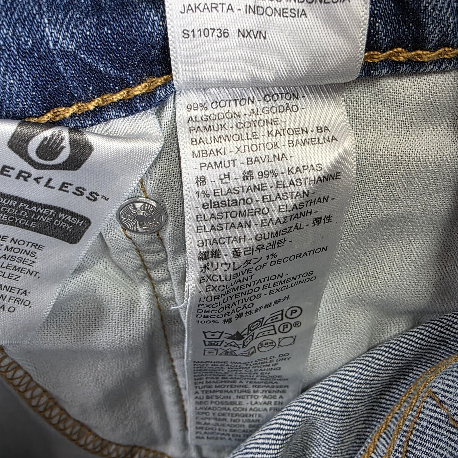 Levis 505 Jeans Mens 33x32 Medium Wash Blue Regular Straight Leg Eco Ease Denim
