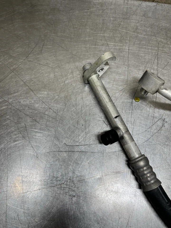 2016 Chevy Silverado GMC Sierra 1500 AC Refrigerant Line Set OEM - Image 4 of 4