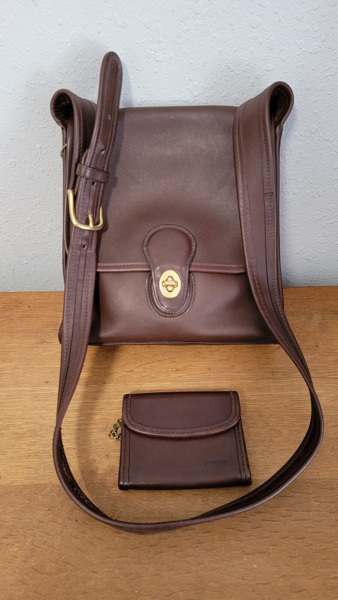 Vintage Coach Shoulder Bagターンロック9038USA製 Vtg Coach Shelburne 9038 Bag, w/ Shoulder Strap Made In USA