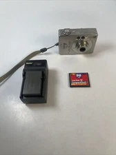 Canon PowerShot Digital ELPH S200 2.0MP LCD Digital Camera W/ 96mb Card Issues