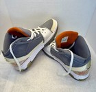Foto 3 di 8