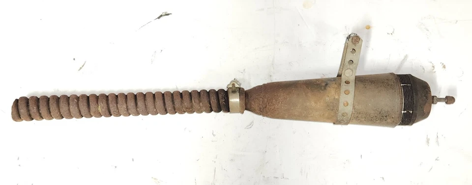 Kawasaki KLT200, silenciador, herrajes, Supertrapp Foto 2 de 4