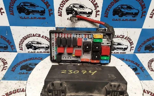 51736451BZ Caja Reles/Fusibles para FIAT GRANDE PUNTO (199) 2008 2901110 - Imagen 3 de 10