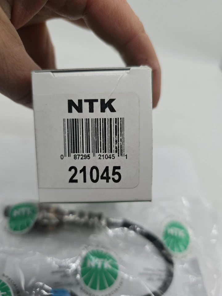 Sensor de oxígeno - ajuste directo NGK NTK 21045 Foto 3 de 4
