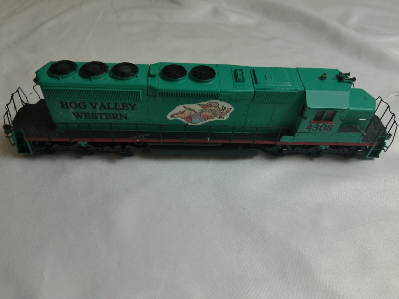 Athearn HO EMD SD40-2 DCC & Sound Custom Hog Valley Western HVW #4308 Used