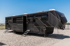 2026 Keystone Raptor 441