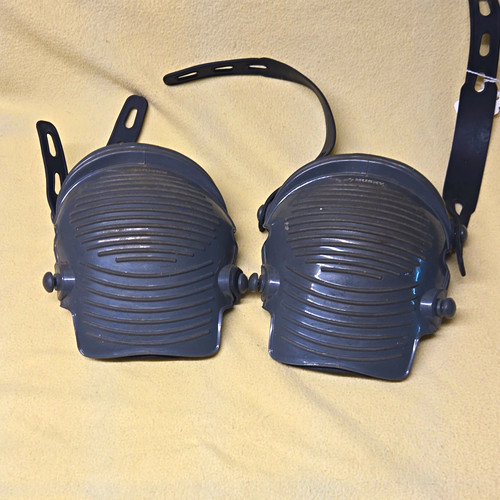 Husky Gray Hardshell Knee Pads, Adjustable Fit Straps, Pair (2) One Size