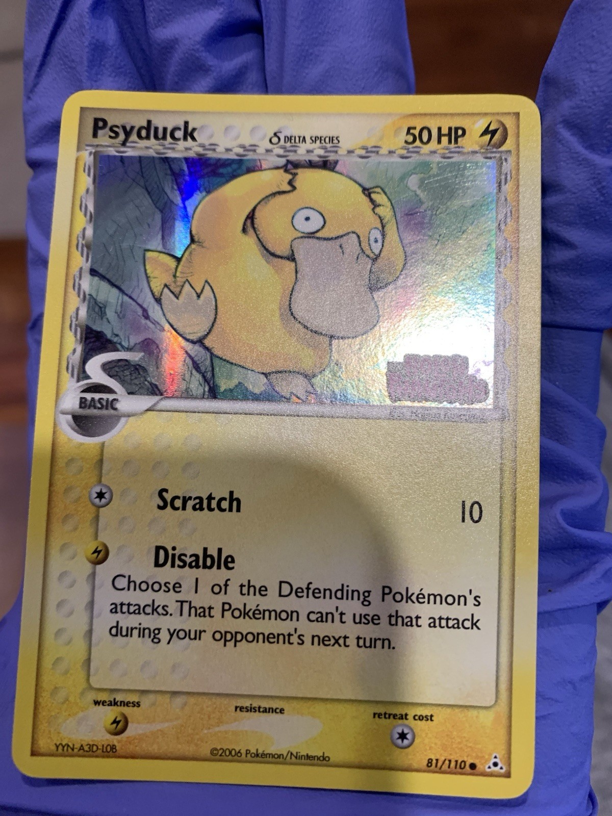 Pokemon Psyduck Delta Species Holon Phantoms 81/110 2006 Near Mint Reverse Holo