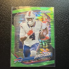 2025 Prizm Green Pulsar James Cook #27 Buffalo Bills 