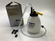 Mityvac Mv6870 1.3 Quart Hydraulic Brake Clutch Vacuum Bleeder Kit Mityvac Mv6870 1.3 Quart Hydraulic Brake Clutch Vacuum Bleeder Kit