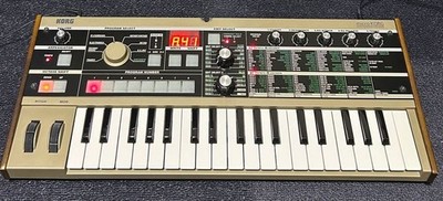 KORG microKORG Synthesizer Vocoder 37-Key Analog Modeling Synth w/ Box Tested