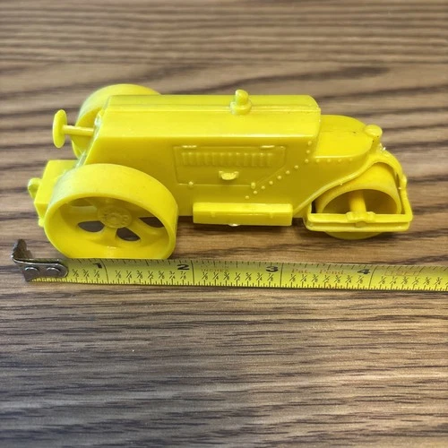 Marx Big Inch Pipeline Playset Road Roller