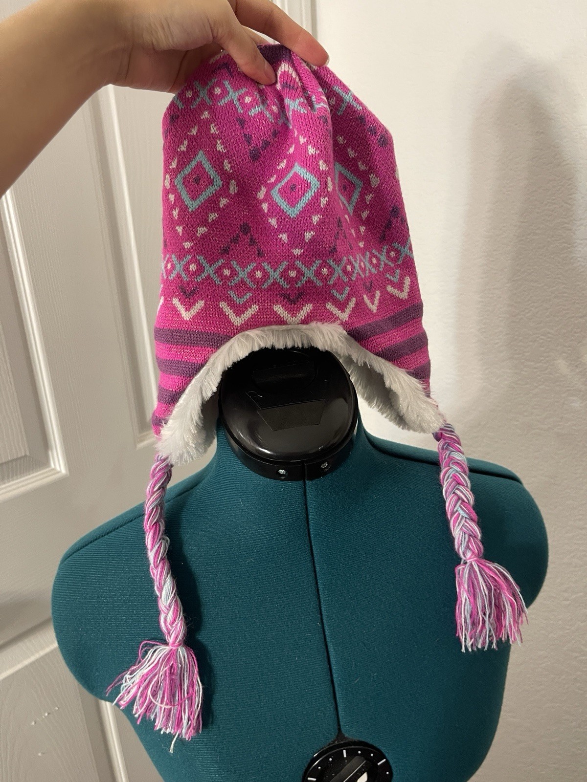 Toby and Mac Knit Winter Pattern Peruvian Hat in … - image 1