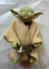 VTG Star Wars Yoda Light Green 1980 Kenner Belt Cloak Action Figure