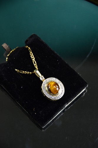 Sehr schöner Goldanhänger mit Tigerauge und Bergkristallen 9 Karat - Bild 2 von 3