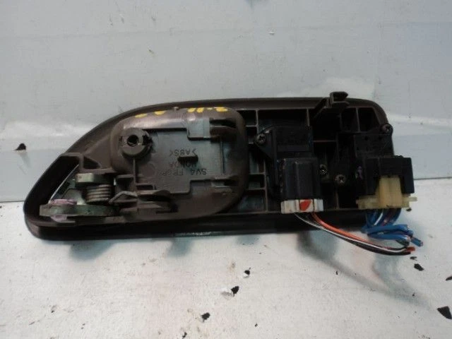 Manija de puerta de pasajero derecho Honda Accord 94-97, interior 101746 -W46 Foto 2 de 2