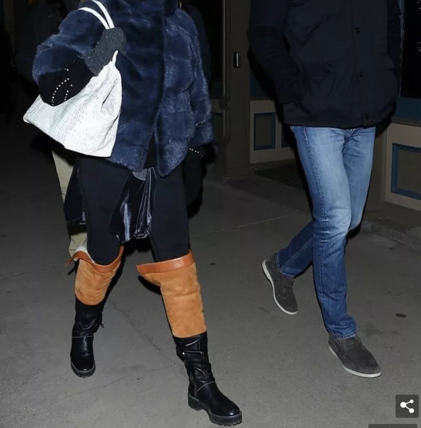 stuart weitzman renata