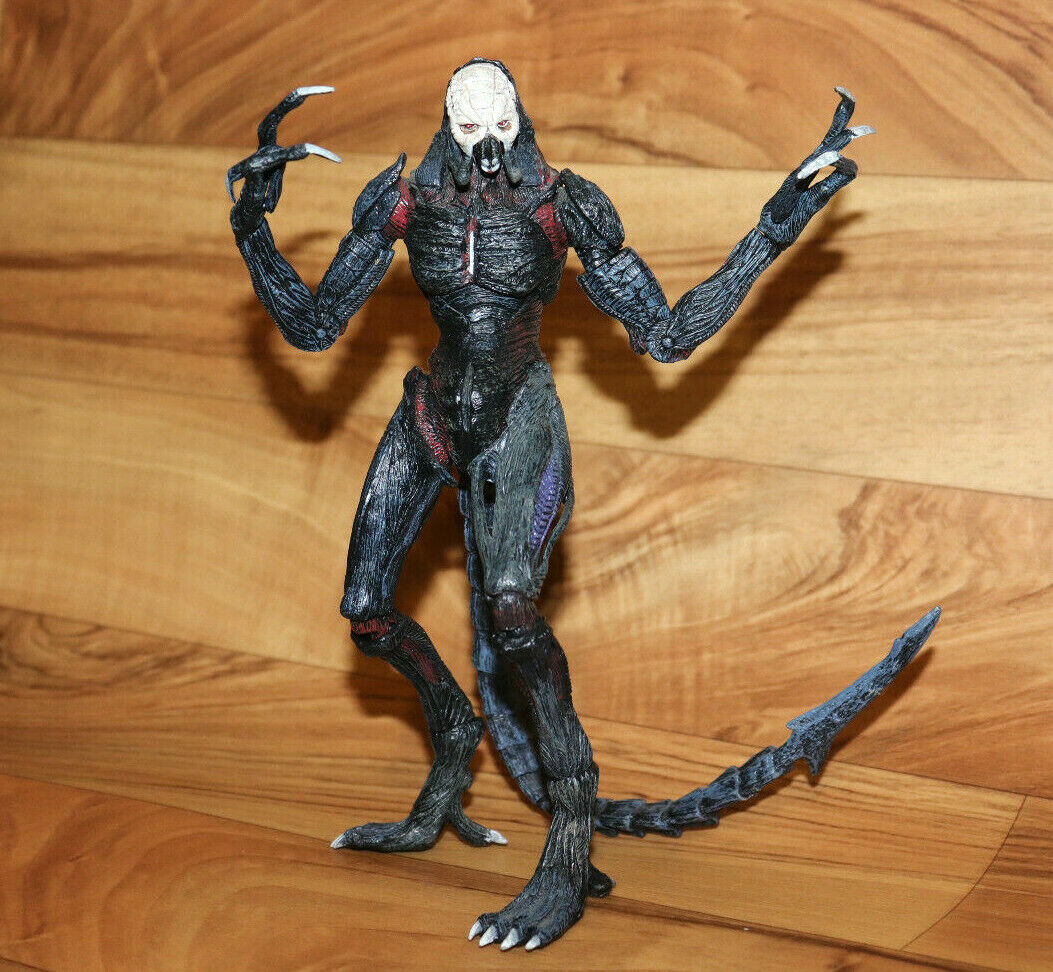 Resident evil 4 Verdugo Action Figure Neca 2 3 5 6 7 Resident evil 4 Verdugo Action Figure Neca 2 3 5 6 7