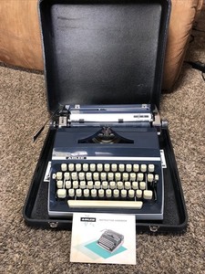 Adler Universal 39 Typewriter | eBay