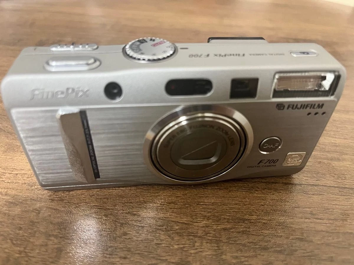 Fujifilm FinePix F700 Digital Cameras for Sale - Shop New & Used