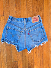 Levi's 501 Women's Cut-Off Denim Shorts Size W25 Medium Wash Blue