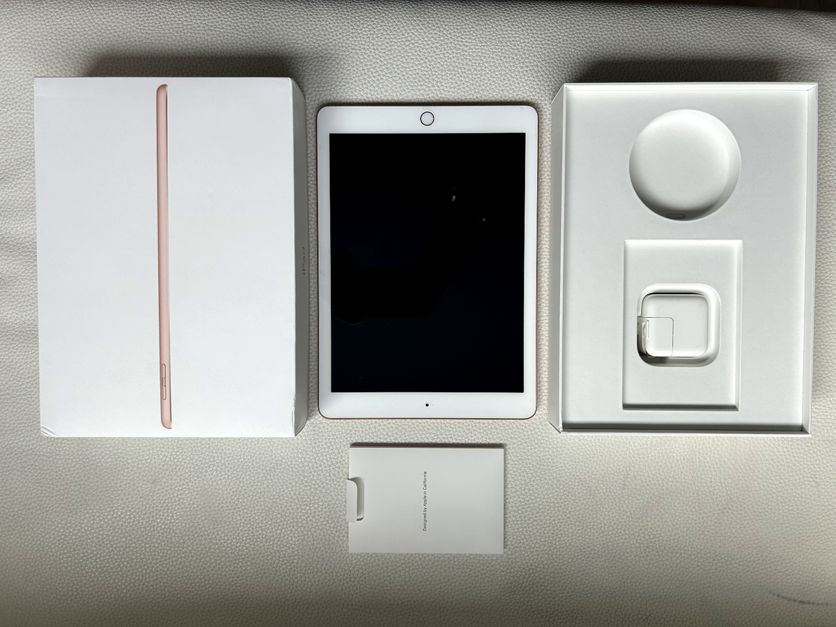 Apple iPad 6th Gen 9.7