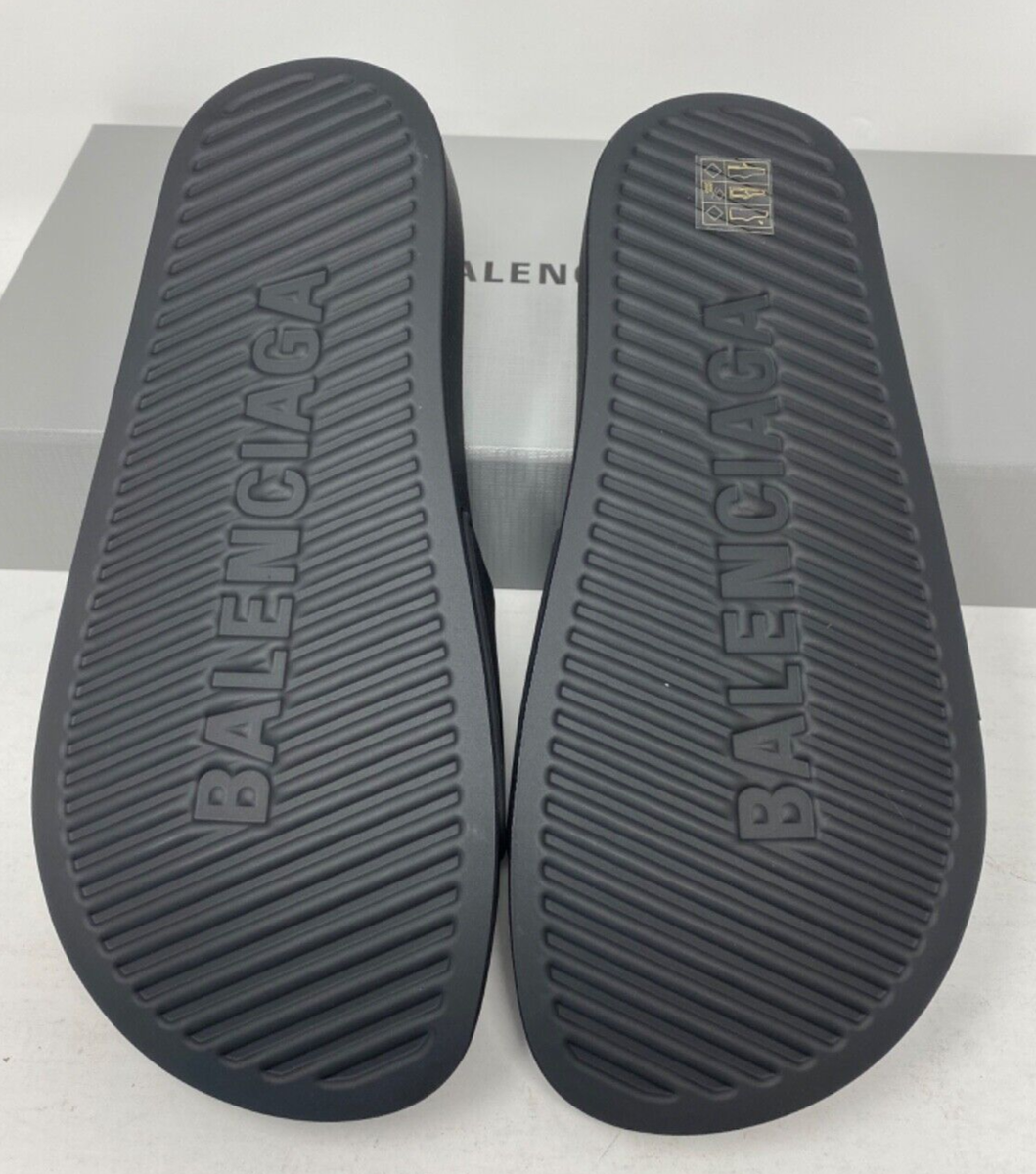 バレンシアガ Balenciaga City Flat Sandals Balenciaga City slide sandals for Women - Burgundy in UAE