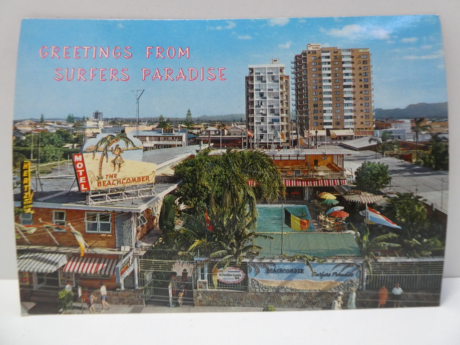 VINTAGE POSTCARD GOLD COAST SURFERS PARADISE BEACHCOMBER MOTEL PHOTOGRAPH