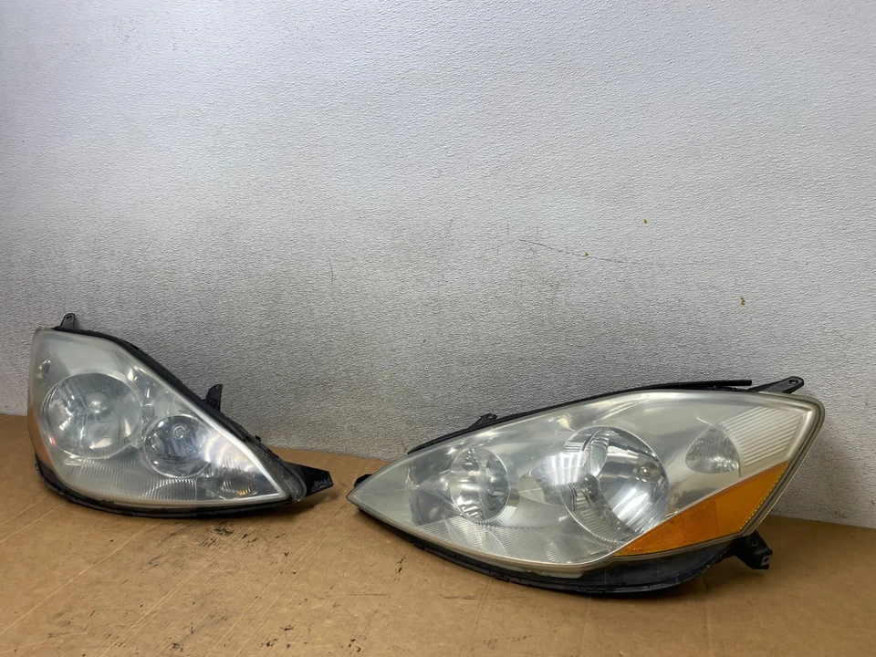 Juego de faros halógenos laterales izquierdo+derecho Toyota Sienna 2006 a 2010 T2226 DW Foto 2 de 4