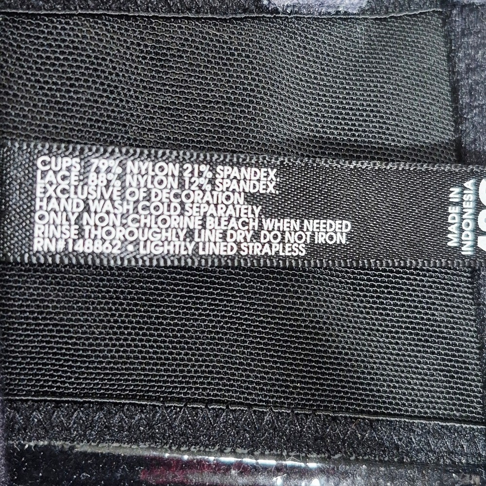 42C Torrid Lightly Lined Strapless Underwire Bra … - image 9