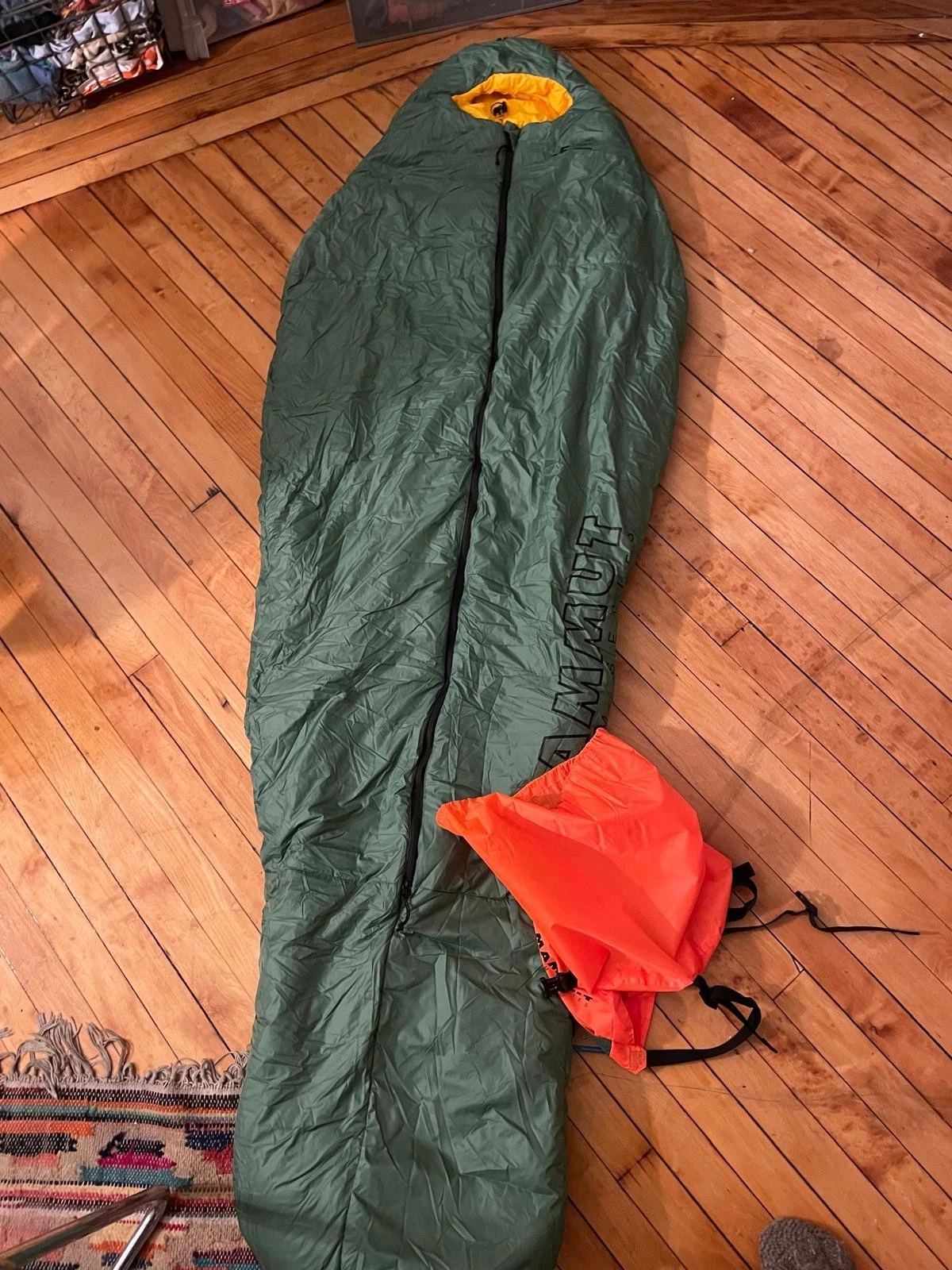 Mammut Comfort Fiber 23F/-5C Sleeping Bag NWT Size L Weight 3lb2oz