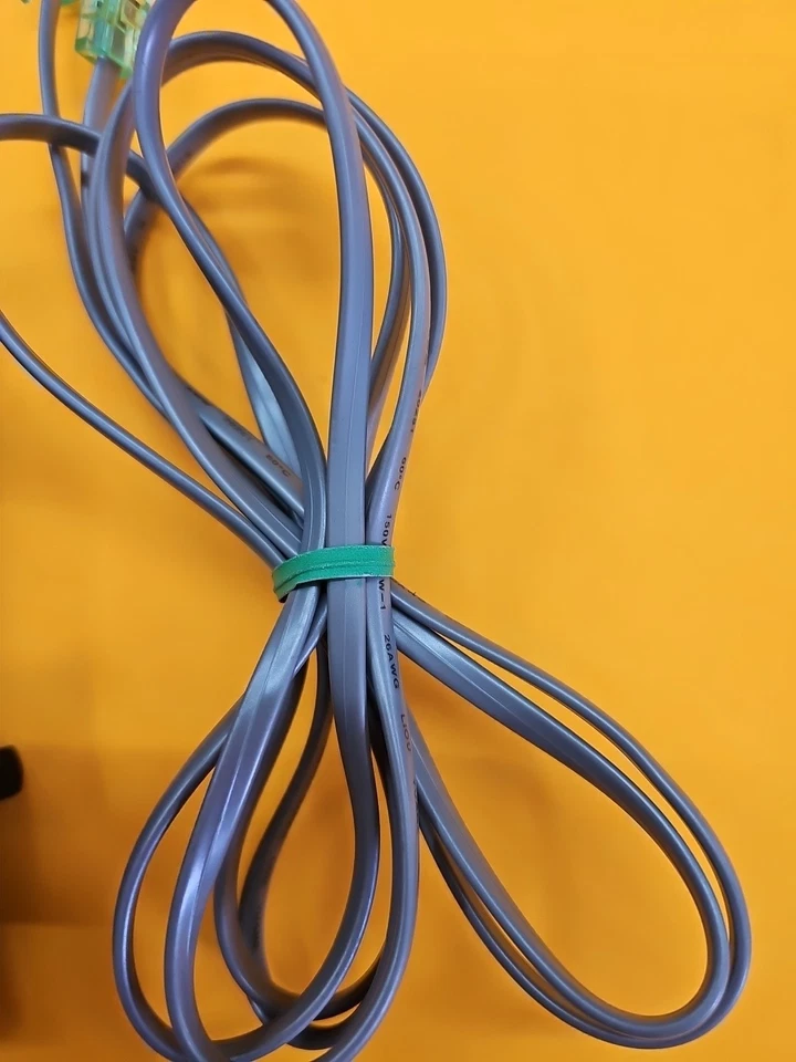 Módem con cable Speedstream 5100 Ethernet ADSL - Cable Ethernet y adaptador Foto 3 de 4