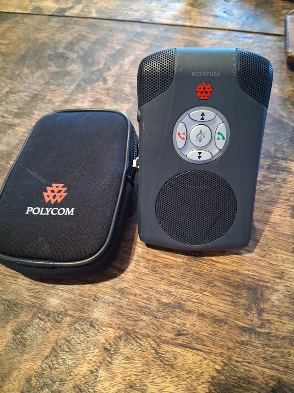 POLYCOM CX100 USB Speakerphone Microsoft Office Communicator Speaker & Case