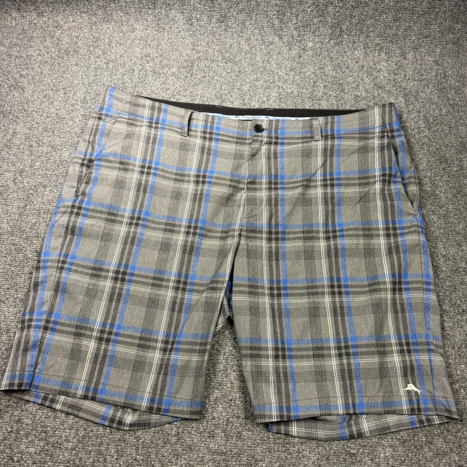 Tommy Bahama Shorts Mens 42 Grey Plaid Chino Flat Front Flexible Ten Inch Inseam